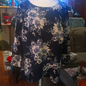 Apt 9 Floral Long Sleeve Top Size L